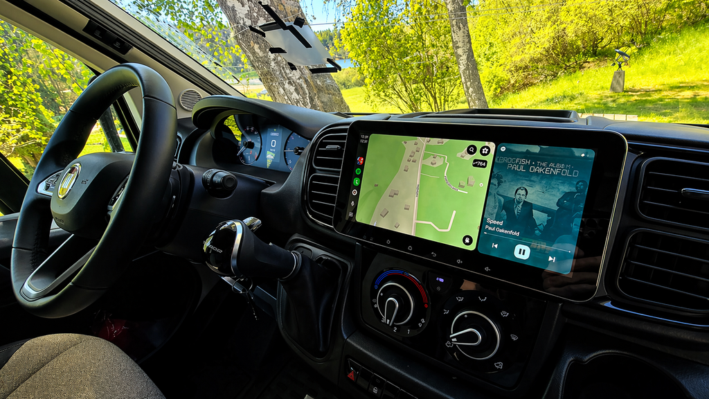 Azom XBO <strong>PLUS (STOR SKÄRM)</strong> Multimedia Bilstereo | <strong>FIAT DUCATO CITROËN PEUGEOT HUSBIL 2006 - 2026</strong> | <strong>10.33″ QLED HD 1600 * 720</strong> | Android | <strong>OCTA CORE 2ghz</strong> | DAB+ | GPS |